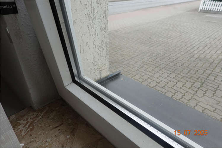 Foto 31 von 45 — Wohnhaus mit Werkstattgebäude in Friedland