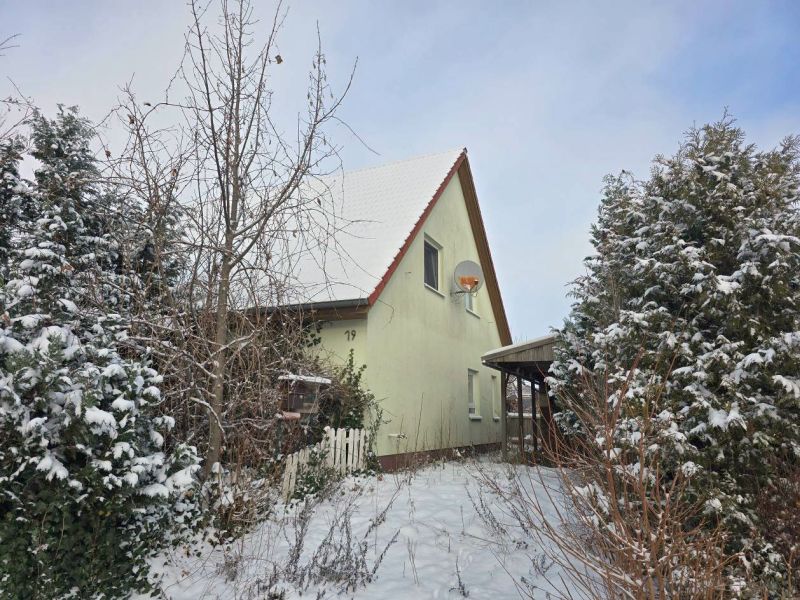 Foto 1 von 5 — Einfamilienwohnhaus mit Einliegerwohnung und Nebengebäuden in Tessin