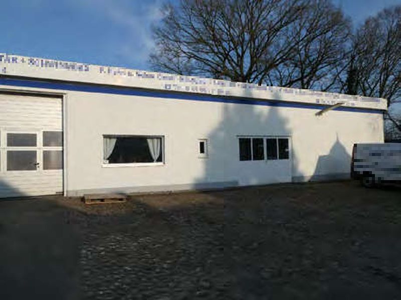 Foto 19 von 139 — Wohnhaus, Werkstattgebäude, 2 Garagen und Zuwegung in Quickborn