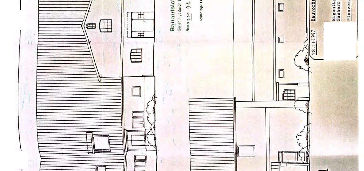 Foto 70 von 139 — Wohnhaus, Werkstattgebäude, 2 Garagen und Zuwegung in Quickborn
