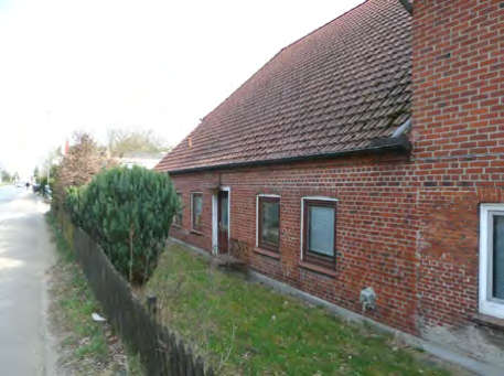 Foto 13 von 139 — Wohnhaus, Werkstattgebäude, 2 Garagen und Zuwegung in Quickborn