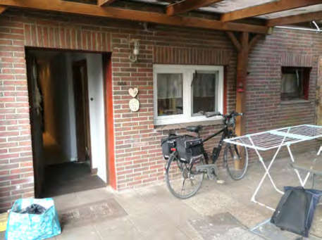 Foto 15 von 139 — Wohnhaus, Werkstattgebäude, 2 Garagen und Zuwegung in Quickborn