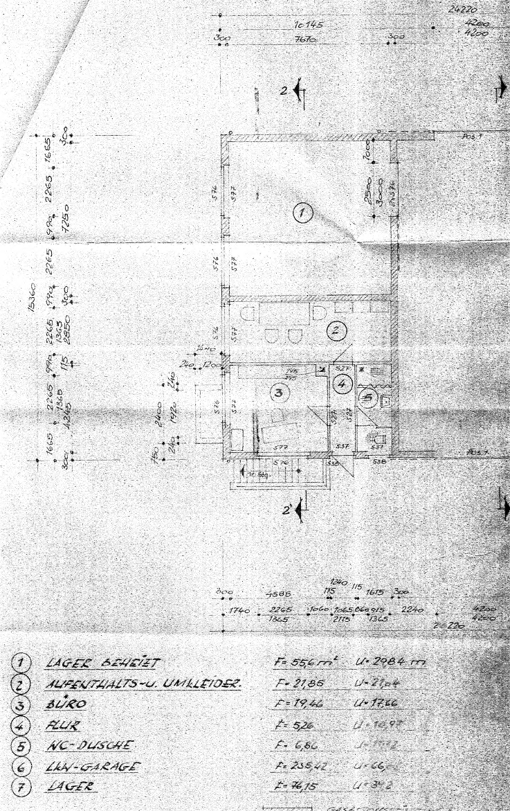 Foto 27 von 32 — Büro-/Werkstatt- und Lagergebäude in Altentreptow
