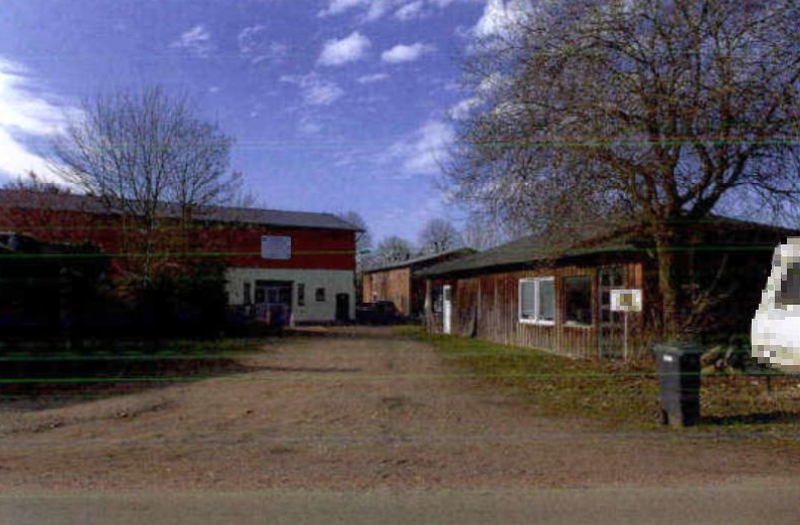 Foto 2 von 18 — Alte Hofstelle mit Wohnhaus und Stalltrakt in Hadenfeld
