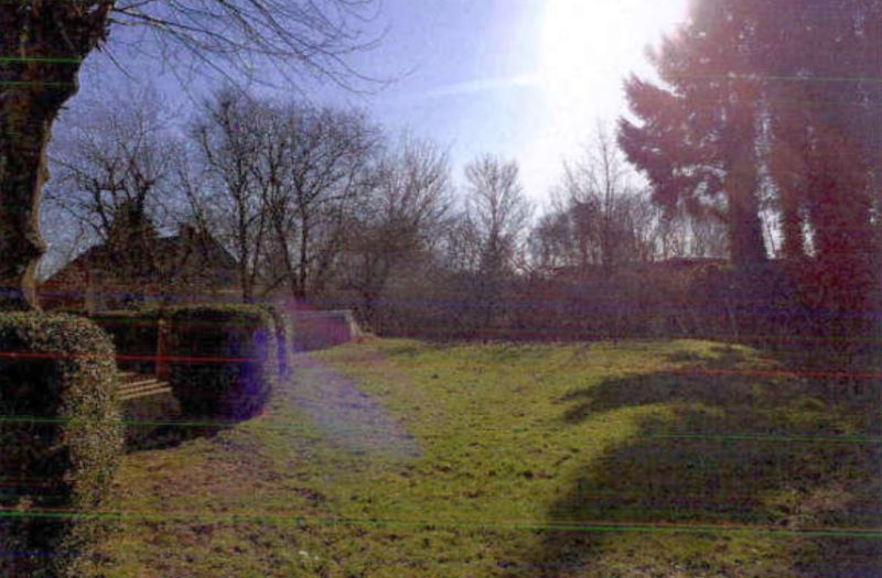 Foto 1 von 18 — Alte Hofstelle mit Wohnhaus und Stalltrakt in Hadenfeld