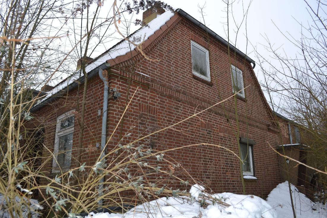 Foto 34 von 80 — Einfamiliendoppelhaushälfte mit Nebengebäude in Panker OT Darry