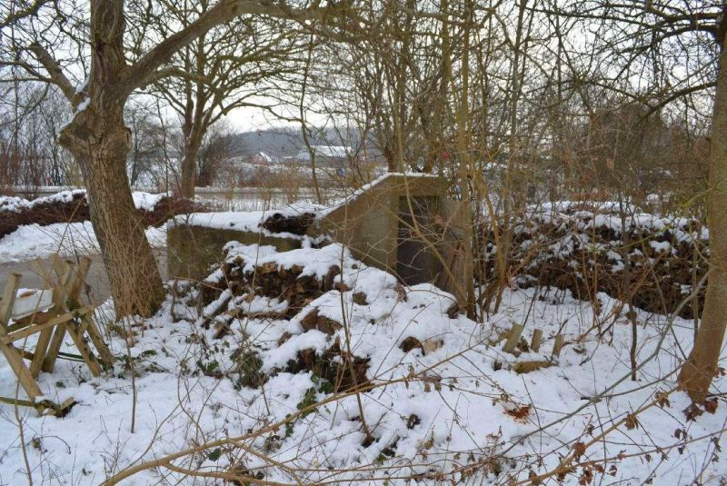 Foto 5 von 80 — Einfamiliendoppelhaushälfte mit Nebengebäude in Panker OT Darry
