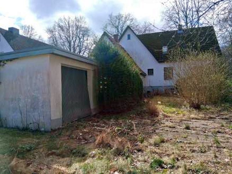 Foto 3 von 9 — Einfamilienhaus mit Garage in Ahrensburg