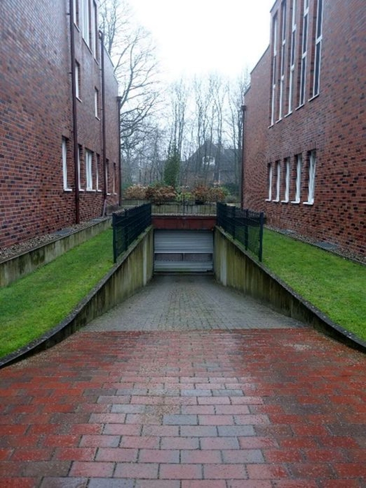 Foto 5 von 16 — Wohnungseigentum und 2 Tiefgaragenstellplätze in Hamburg-Wellingsbüttel