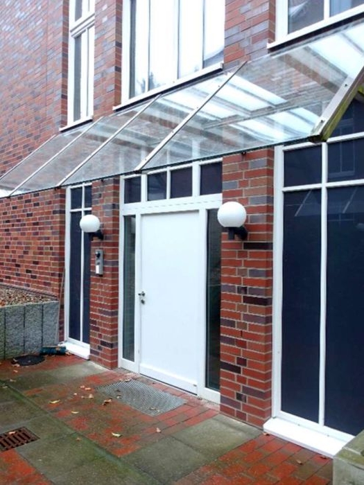 Foto 2 von 16 — Wohnungseigentum und 2 Tiefgaragenstellplätze in Hamburg-Wellingsbüttel