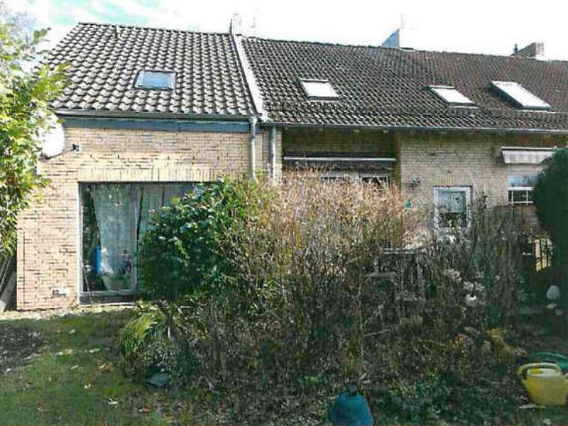 Foto 3 von 6 — Reihenendhaus mit Anbau in Kiel