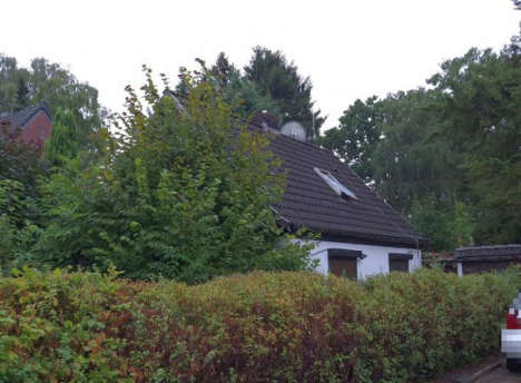 Foto 8 von 29 — Einfamilienhaus mit Fertigteilgarage in Hamburg