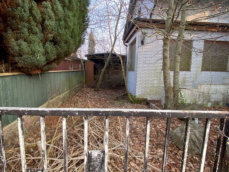Foto 2 von 24 — Wohnhaus mit Einliegerwohnung und weiteres Wohnhaus in Scharbeutz OT Pönitz