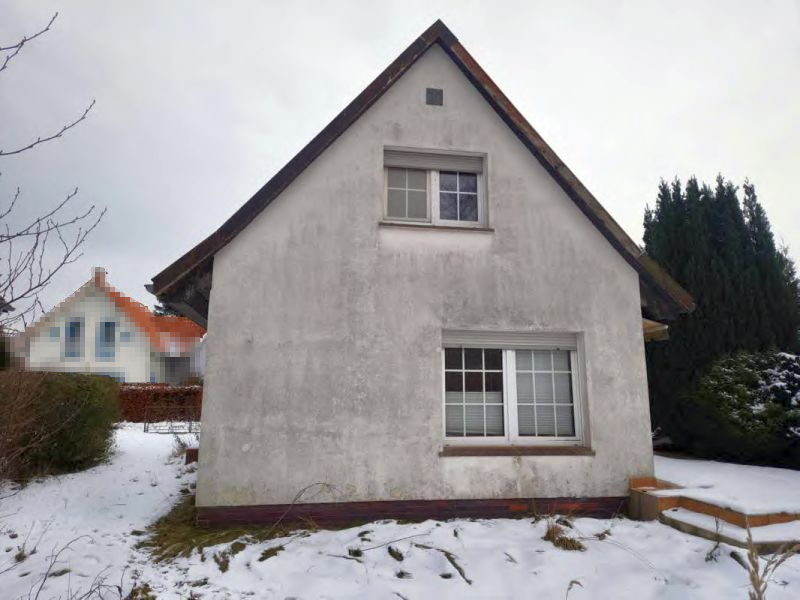 Foto 3 von 26 — Ruinöses Wohnhaus mit Nebengelass im Ostseeheilbad Zingst