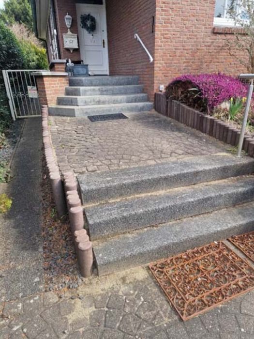 Foto 6 von 28 — Freistehendes Einfamilienhaus mit Kellergarage in Hamburg