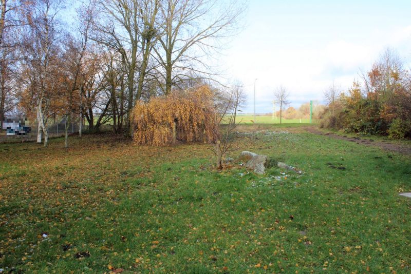 Foto 6 von 11 — Wohnhaus mit Nebengebäuden und unbebaute Grundstücke in Neubrandenburg