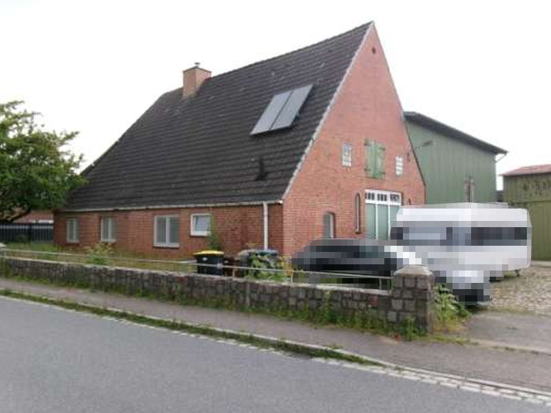 Foto 5 von 5 — Wohn-/ehemaliges Wirtschaftsgebäude mit Halle/Scheune in Dätgen
