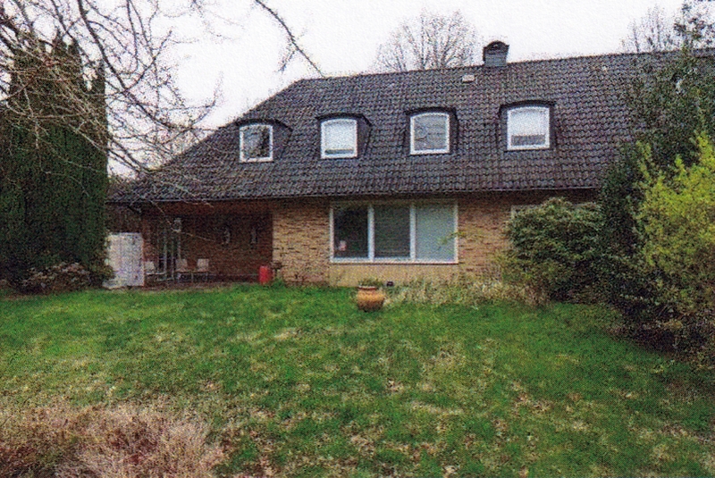 Foto 4 von 17 — Wohnhaus mit 3 Wohneinheiten und Doppelcarport (Garage) in Elmshorn