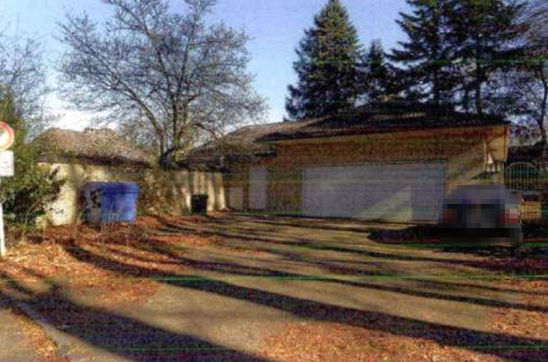 Foto 6 von 7 — Einfamilienhaus mit Doppelgarage in Itzehoe