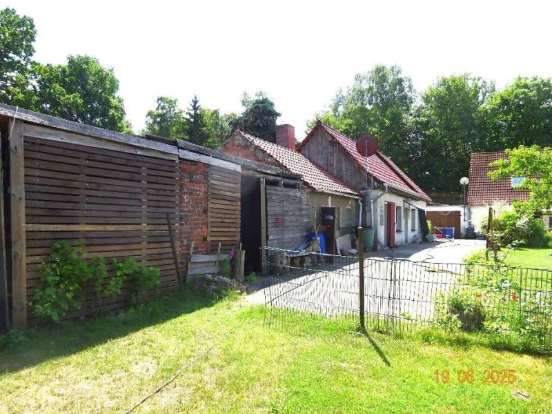 Foto 3 von 16 — Einfamilienhaus, Garage und Nebengebäude mit Werkstatt in Heidhof