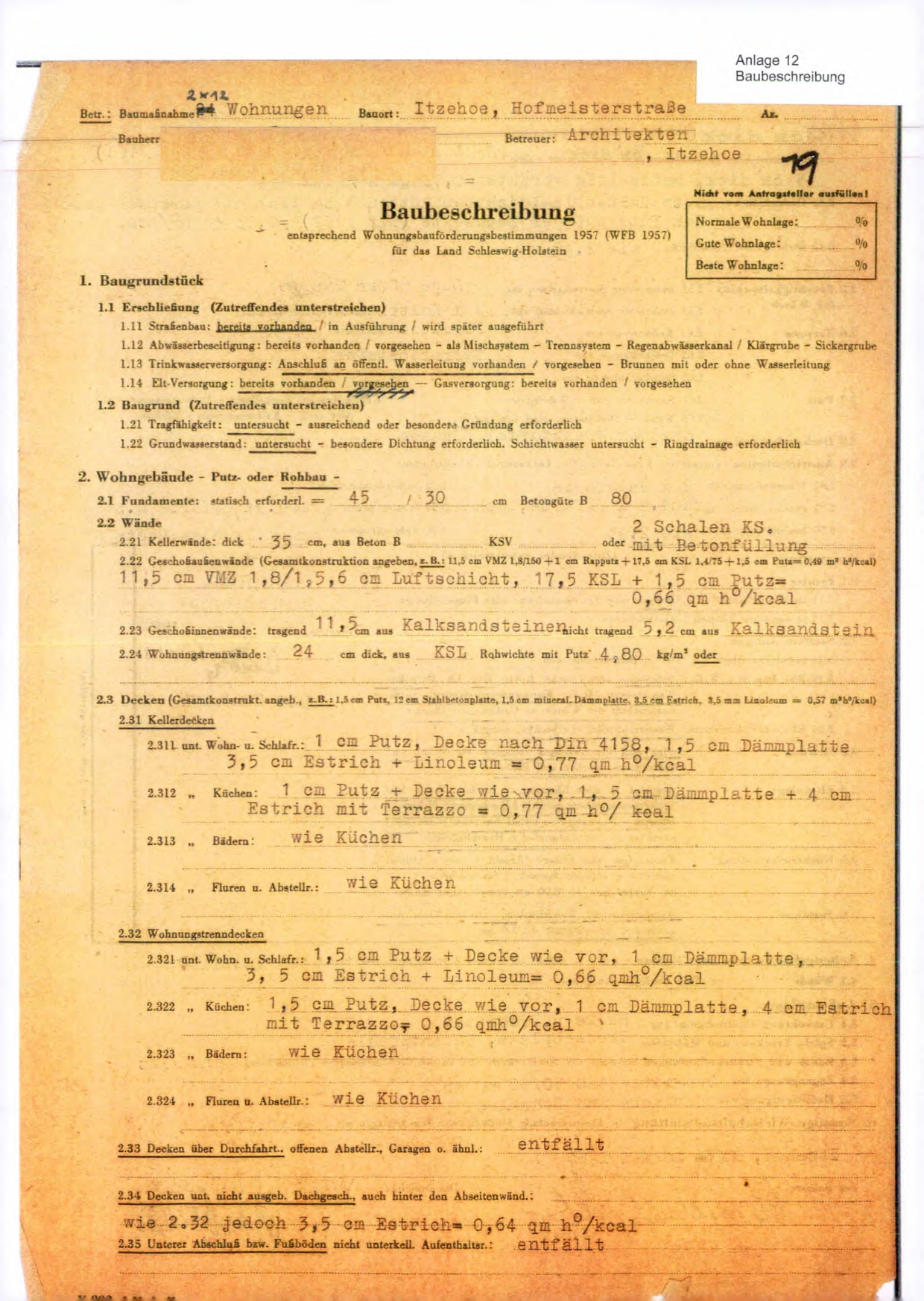 Foto 17 von 18 — Mehrfamilienhaus mit Flachdachanbau und Garagen in Itzehoe