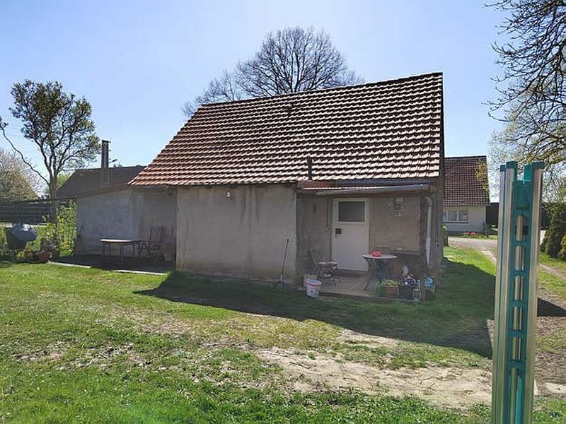 Foto 6 von 6 — Einfamilienhaus mit 2 massive Nebengebäuden in Mestlin OT Vimfow