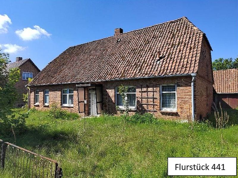 Foto 4 von 5 — Einfamilienhaus mit 2 Nebengebäuden und Ackerland in Kuhstorf
