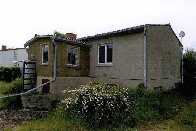 Foto 2 von 12 — Einfamilienhaus mit Nebengebäuden in Ziegendorf