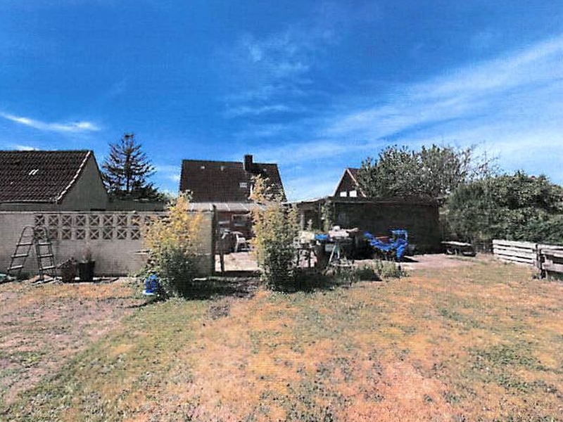 Foto 1 von 19 — Erbbaurecht, Einfamilienhaus in Lübeck, Siems-Dänischburg