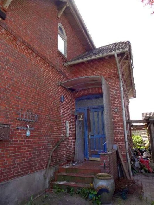 Foto 3 von 8 — Einfamilienhaus nebst Anbau und Carport in Wohlde