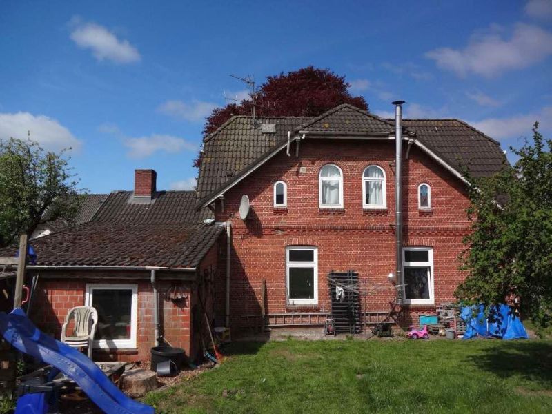 Foto 2 von 8 — Einfamilienhaus nebst Anbau und Carport in Wohlde