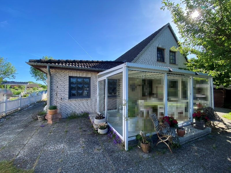 Foto 6 von 10 — Einfamilienwohnhaus mit 2 Wintergärten und Fertiggarage in Scharbeutz OT Gleschendorf