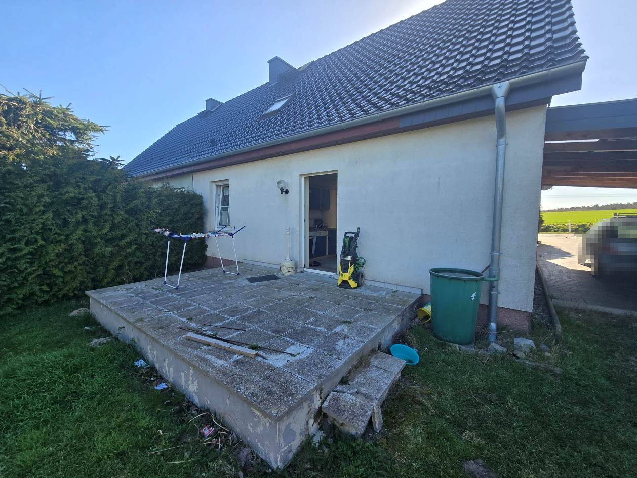 Foto 25 von 36 — Einfamilienwohnhaus (Doppelhaushälfte) mit Nebengebäuden in Groß Teetzleben