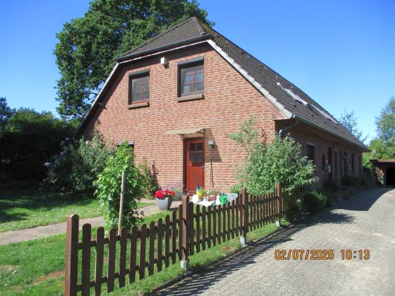 Foto 2 von 2 — Doppelhaushälfte mit Carport in Ellingstedt