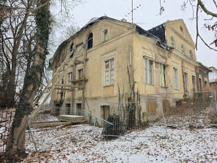 Foto 29 von 46 — Denkmalgeschützte, ehemalige Villa und Ruinen mehrerer Nebengebäude in Demmin