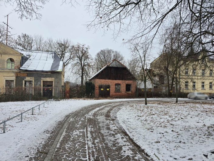 Foto 24 von 46 — Denkmalgeschützte, ehemalige Villa und Ruinen mehrerer Nebengebäude in Demmin