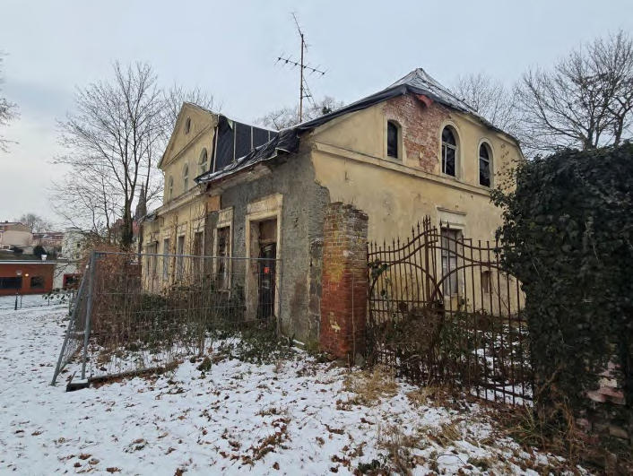 Foto 30 von 46 — Denkmalgeschützte, ehemalige Villa und Ruinen mehrerer Nebengebäude in Demmin