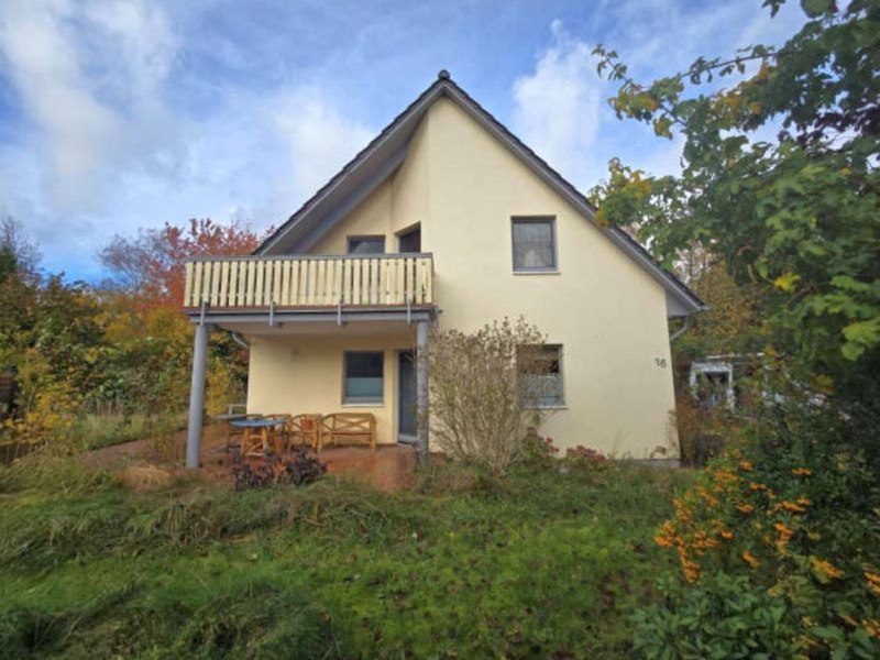 Foto 3 von 6 — 1/2 Miteigentumsanteil an Einfamilienwohnhaus mit Nebengebäuden in Greifswald