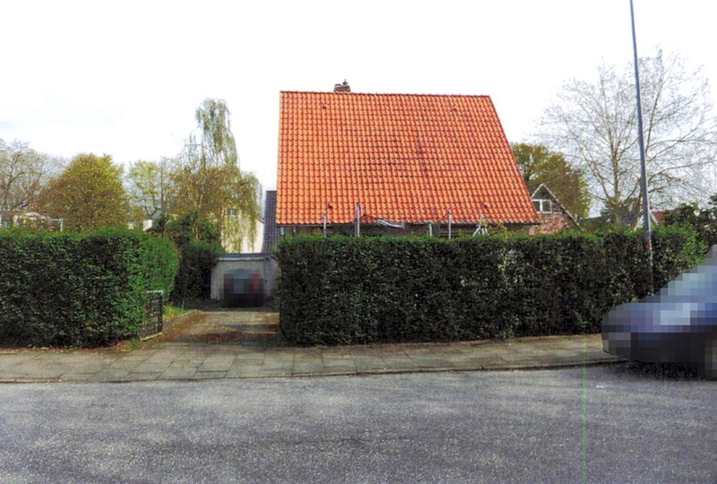 Foto 2 von 4 — Einfamilienhaus mit Garage in Wedel