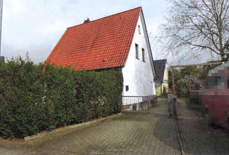 Foto 4 von 4 — Einfamilienhaus mit Garage in Wedel