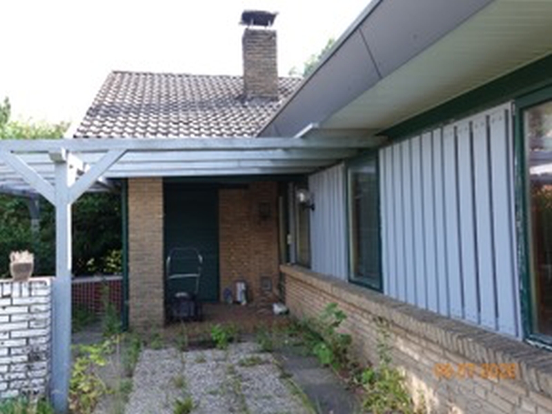 Foto 3 von 13 — Einfamilienhaus nebst Garage mit Abstellraum in Brunsbüttel