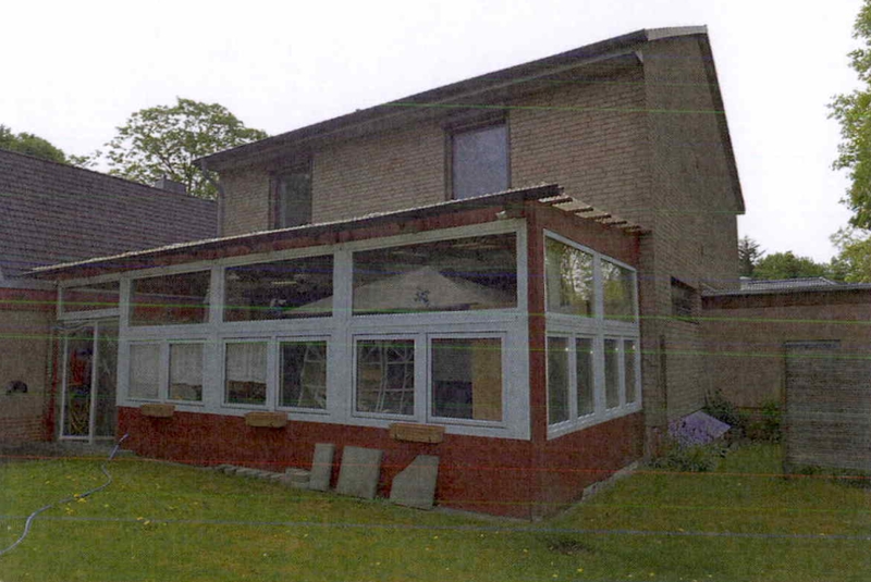 Foto 2 von 10 — Zweifamilienhaus mit 2 Garagen in Hohenlockstedt