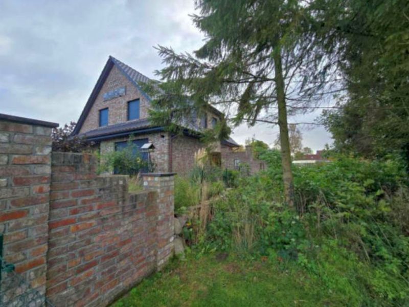 Foto 2 von 19 — Einfamilienhaus mit Garagen in Kramerhof OT Groß Kedingshagen