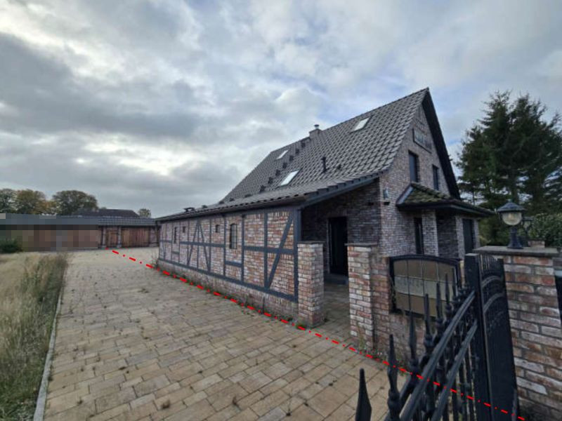 Foto 1 von 19 — Einfamilienhaus mit Garagen in Kramerhof OT Groß Kedingshagen