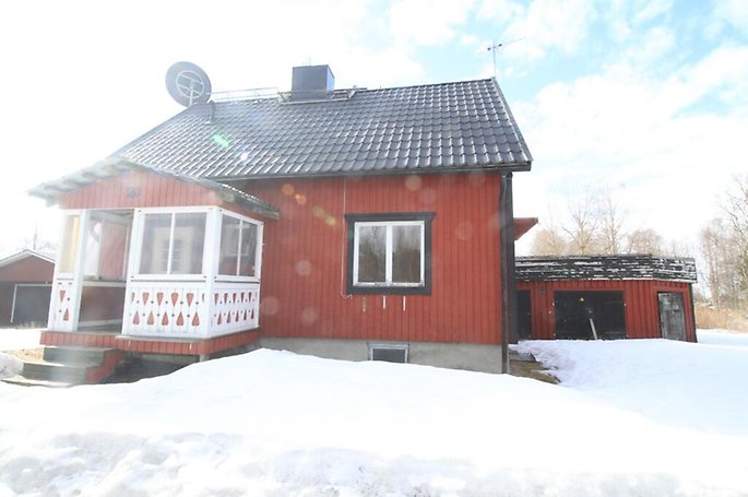 Foto 2 von 20 — Småhusenhet, bebyggd