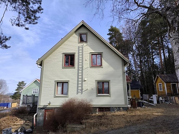 Foto 3 von 24 — Småhusenhet, bebyggd