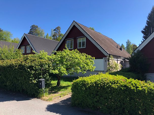 Foto 1 von 12 — Småhusenhet, bebyggd