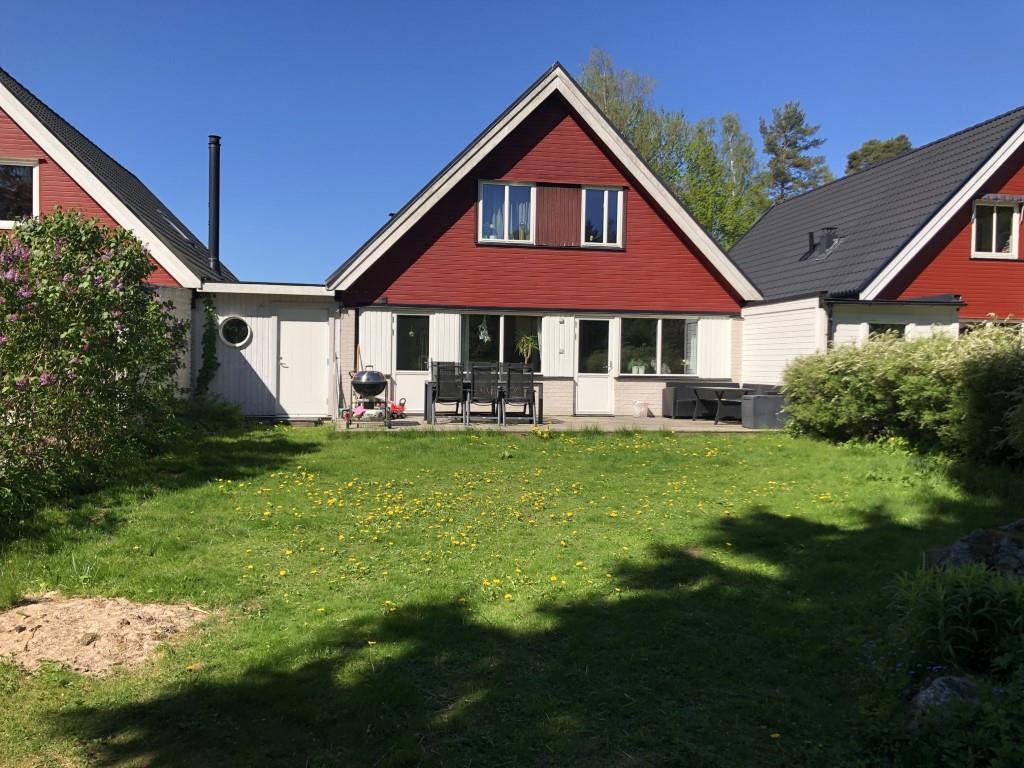 Foto 5 von 12 — Småhusenhet, bebyggd