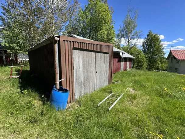 Foto 7 von 21 — Småhusenhet, byggnadsvärde under 50 000 kr