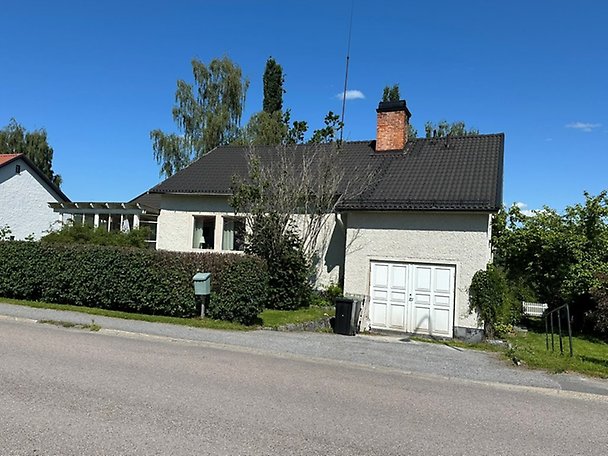 Foto 1 von 15 — Småhusenhet, bostadsbyggnad med lokaler